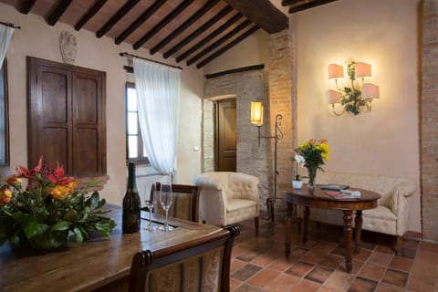Camere Dentro Il Castello Alojamiento y desayuno in Castellina in Chianti