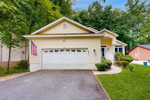 Coral Shells House in Ocean Pines