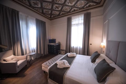 Hotel De La Ville Hotel in Riccione