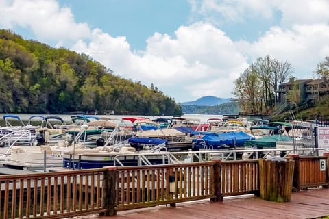 Rumbling Bald Resort Unit 2004 Condo in Lake Lure