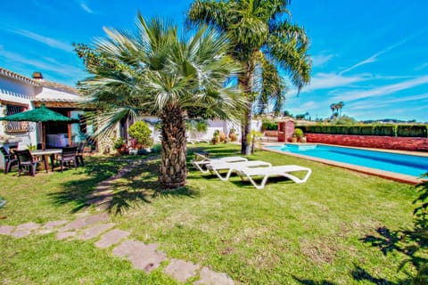 Finca La Coma - modern, well-equipped villa with private pool in Benissa Villa in Marina Alta