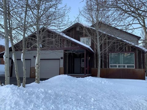 Entire house, main floor master, fully stocked! Haus in Silverthorne
