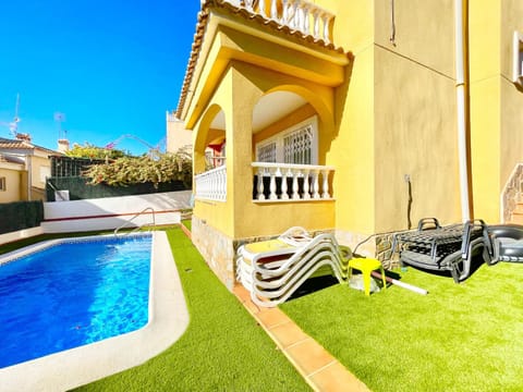 Villa Mimosa Pinar de Campoverde by Villas&You Villa in Vega Baja del Segura