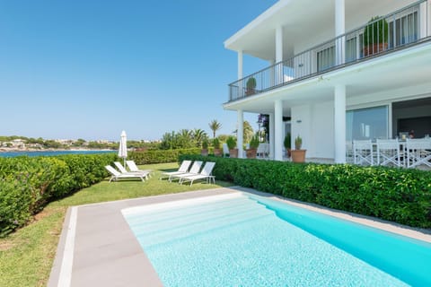 NEW! Villa Marilla, Front Sea View, Pool, AC, BBQ Villa in Portocolom