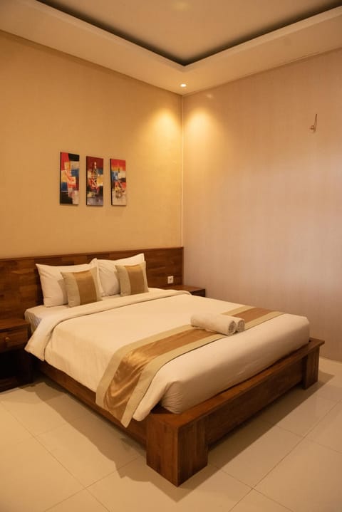 Aryma Guest House Bali near Luna Beach Club Bed and Breakfast in Kediri