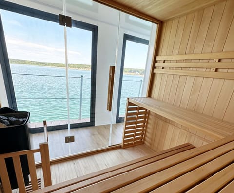 Sauna, Sauna, Spa and wellness centre/facilities