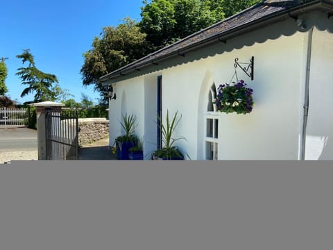 Rathjarney Gatelodge House in Ireland