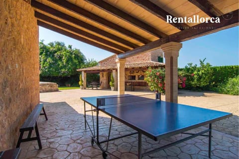 Finca Ses Contesas by Rentallorca Country House in Alcúdia