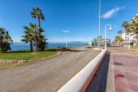 Amazing Sea View Apartment and Relax Area Condo in Rincón de la Victoria
