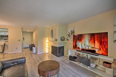 Modern Family Condo about 12 Mi to Dtwn Seattle! Appartement in Renton
