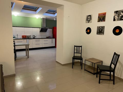 Living room, Dining area, Communal kitchen