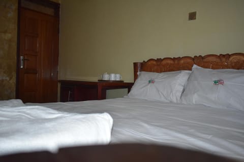 Trinity Resort Hotel & Spa Tienda de lujo in Kampala