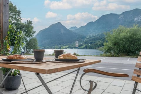 View (from property/room), Balcony/Terrace, Mountain view