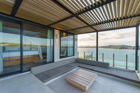 Balcony/Terrace, Seating area, Sea view