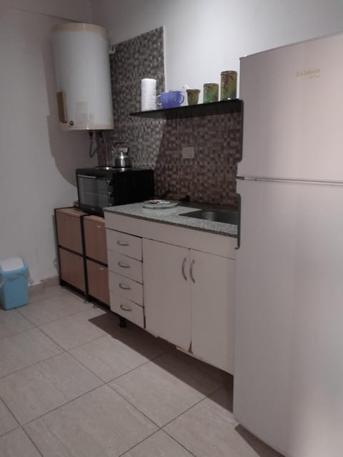 DEPARTAMENTO PARA DOS PERSONAS EN ZONA CENTRICA Appartement in Zarate