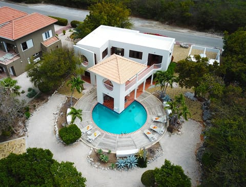 Coral Estate Villa 19 - architectural eye-catcher with private pool Villa in Curaçao