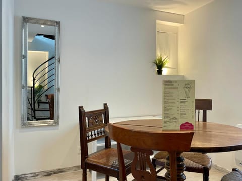 Croissant de Lune - Cœur de Ville - Old Town Apartment in Bayeux