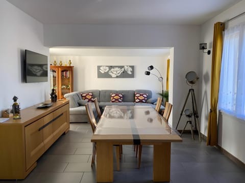 Property building, Living room