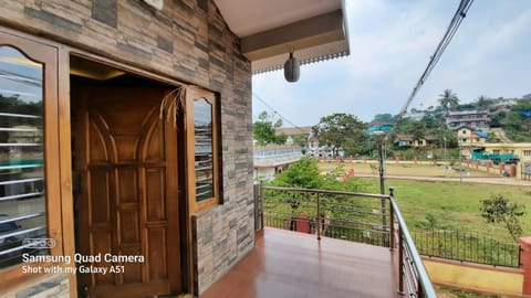 Varam Homestay Condo in Madikeri