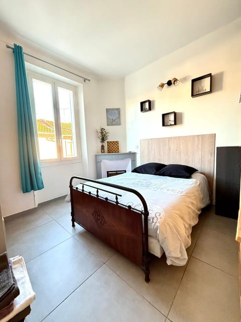 APPARTEMENT WOOD DESING PROCHE CANNES Apartment in Mougins