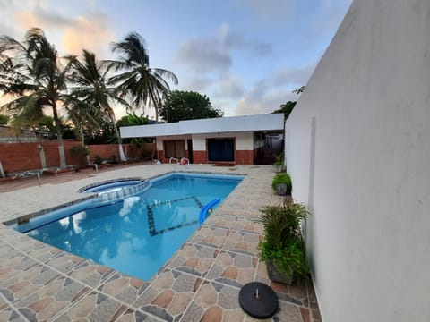 Property building, Day, Pool view, Swimming pool