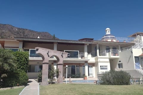 Casa Bella vista House in Chapala