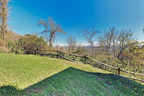 Crestwood Retreat House in Asheville