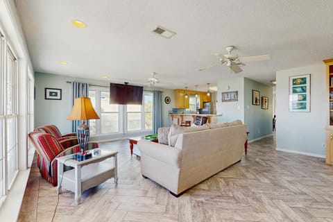 Bama Breeze House in Dauphin Island