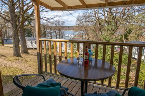 View (from property/room), Balcony/Terrace