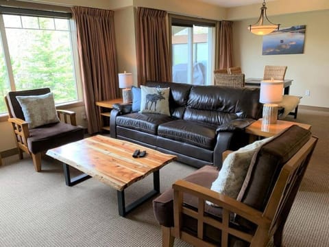 Hidden Gem 3br Suite Wking Beds-bbq-hot Tub-pets Ok House in Canmore