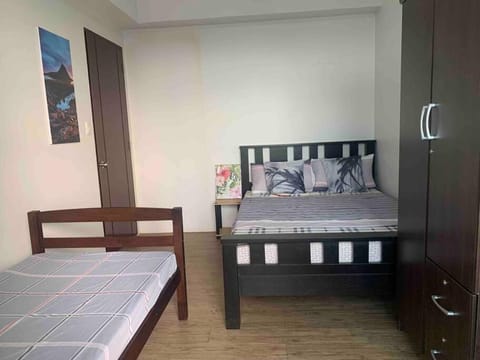 Lovely Spacious Condo With Balcony Appartamento in Muntinlupa