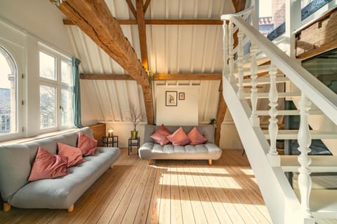 The Hendrik Square Residence Apartment in Antwerp