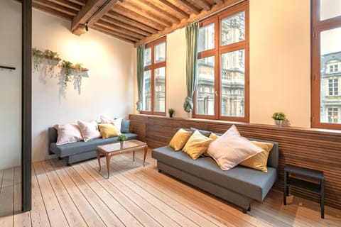 The Hendrik Square Residence Apartment in Antwerp