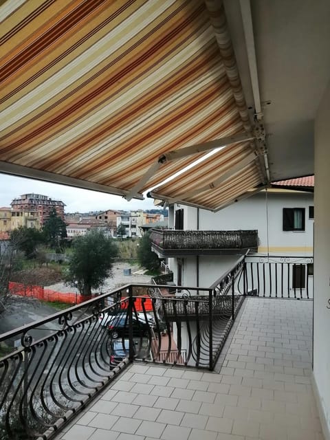 View (from property/room), Balcony/Terrace