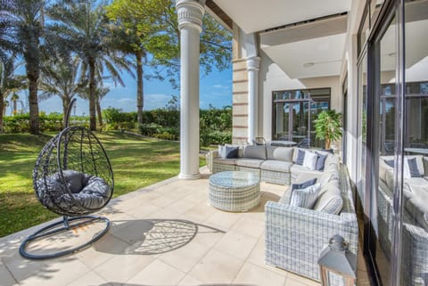 Maison Privee - Majestic Resort Villa with Private Pool on The Palm Villa in Dubai