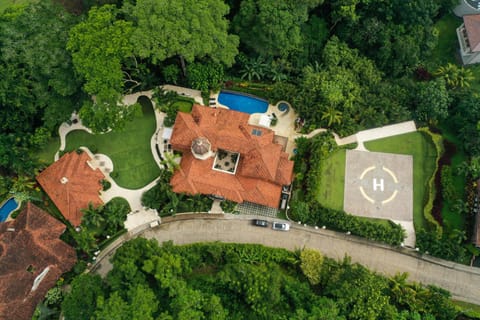 Villa Firenze, Costa Rica. All inclusive luxury Villa in Herradura