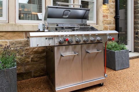 BBQ facilities, Garden