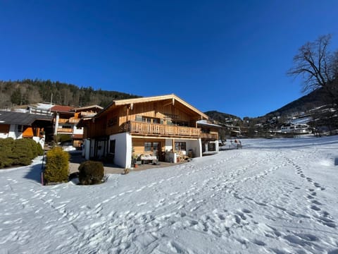 Property building, Winter