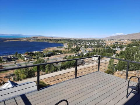 INFINITOSUR HOUSE Villa in El Calafate