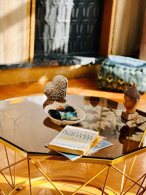 Decorative detail, Drinks