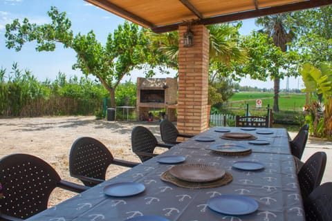 Patio, BBQ facilities, Dining area