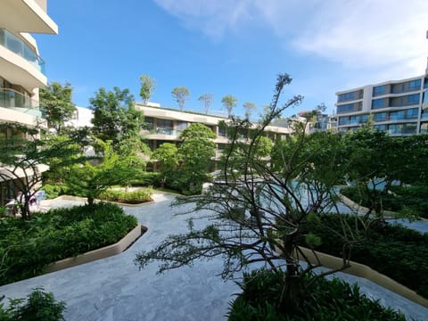 Veranda Residence Huahin E Apartment in Nong Kae