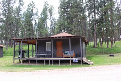 Cabin 1 at Horse Creek Resort Resort in West Pennington