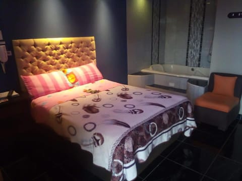 Hostal Aventura Bed and Breakfast in Quito