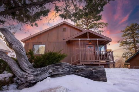 Rather Be Mountain Getaway by Rather Be Properties House in Big Bear