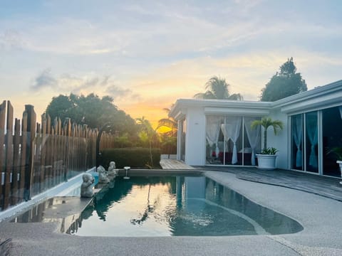 Villa Amaryllis luxueuse,piscine,vue mer,plage Villa in Sainte-Luce