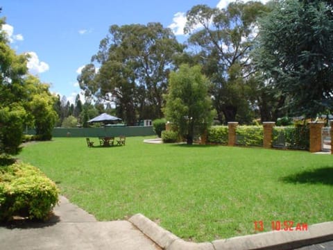 Coachmans Rest Motor Lodge Motel in Coonabarabran