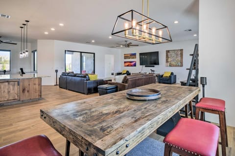 Phoenix Home with Desert Views and Garden-Style Yard House in Anthem