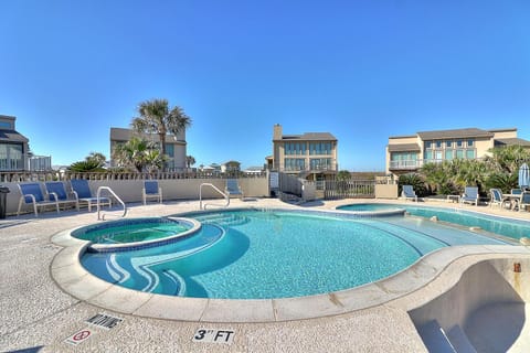 Beachy Keen SH7393 House in Port Aransas