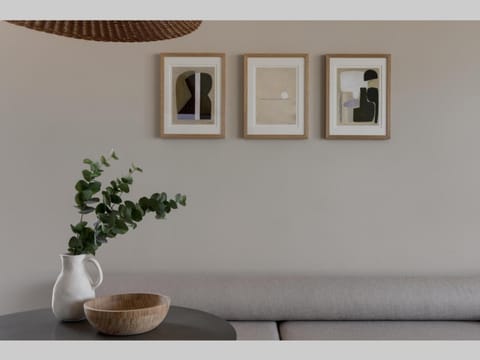 Living room, Decorative detail, Seating area